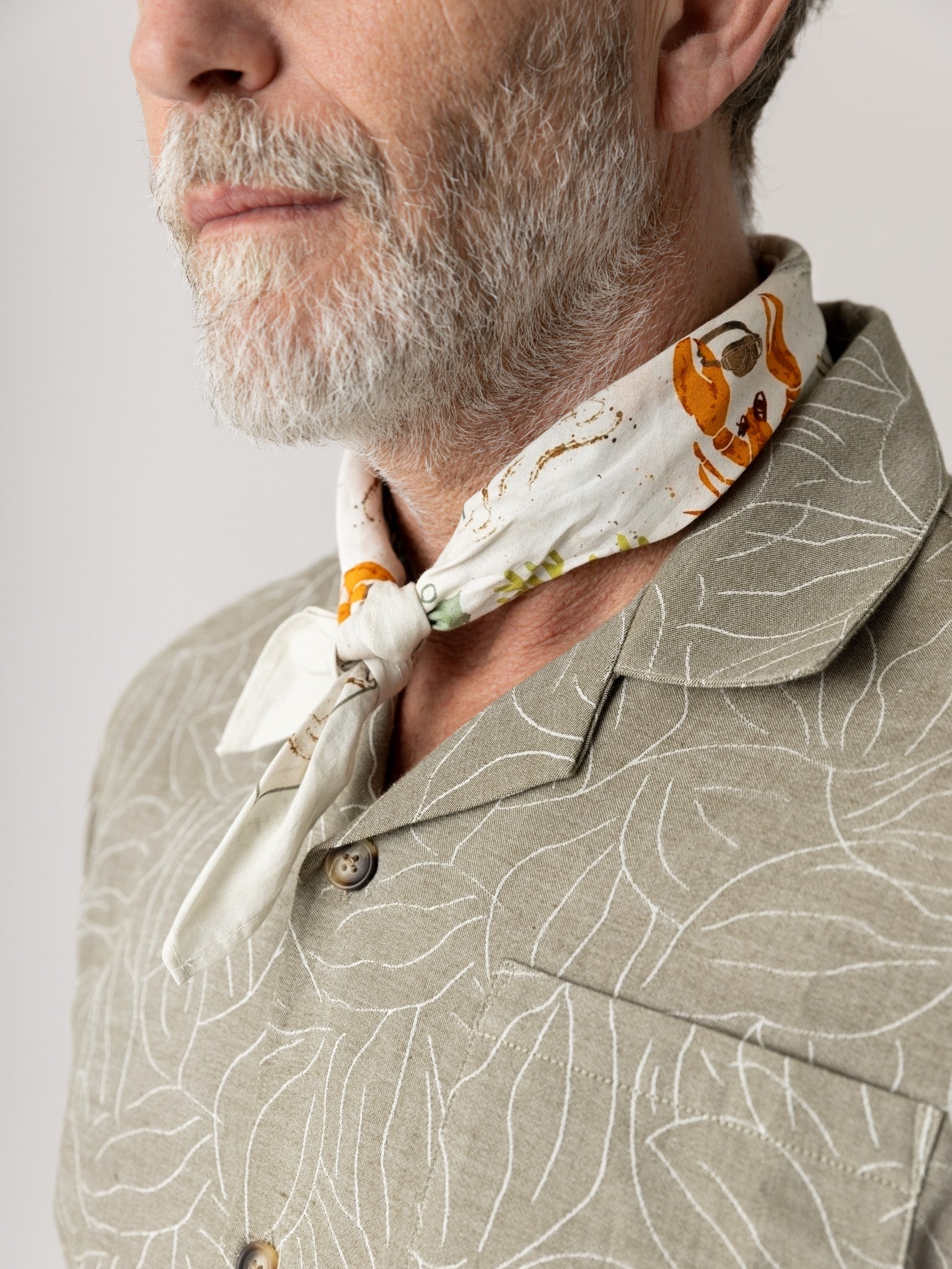 Modelshot / Ecru / Detail